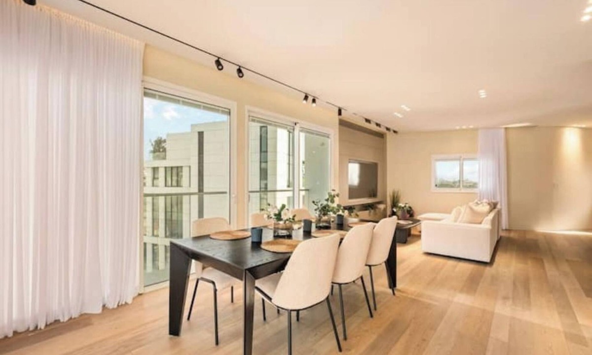 Kerem HaTeimanim Apartment | Grand Lapin Penthouse