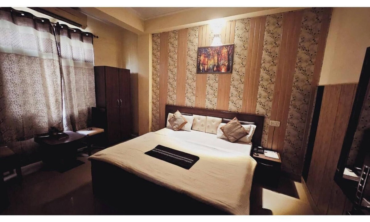 BHEL Township Hotel | Hotel Golden Village Sidcul Haridwar