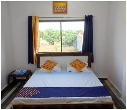 Sarnath Hotel | HOTEL K-A-S-H-I-N-E-S-T Near Sarnath Buddhist Temple - Offers Air Conditioned Rooms With Wifi Facility - Parking & Room Service - Prime Location - Best Selling In Varanasi