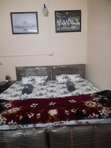 Varanasi House | Kashi dham heritage Homestay-Near to Temple and ghats