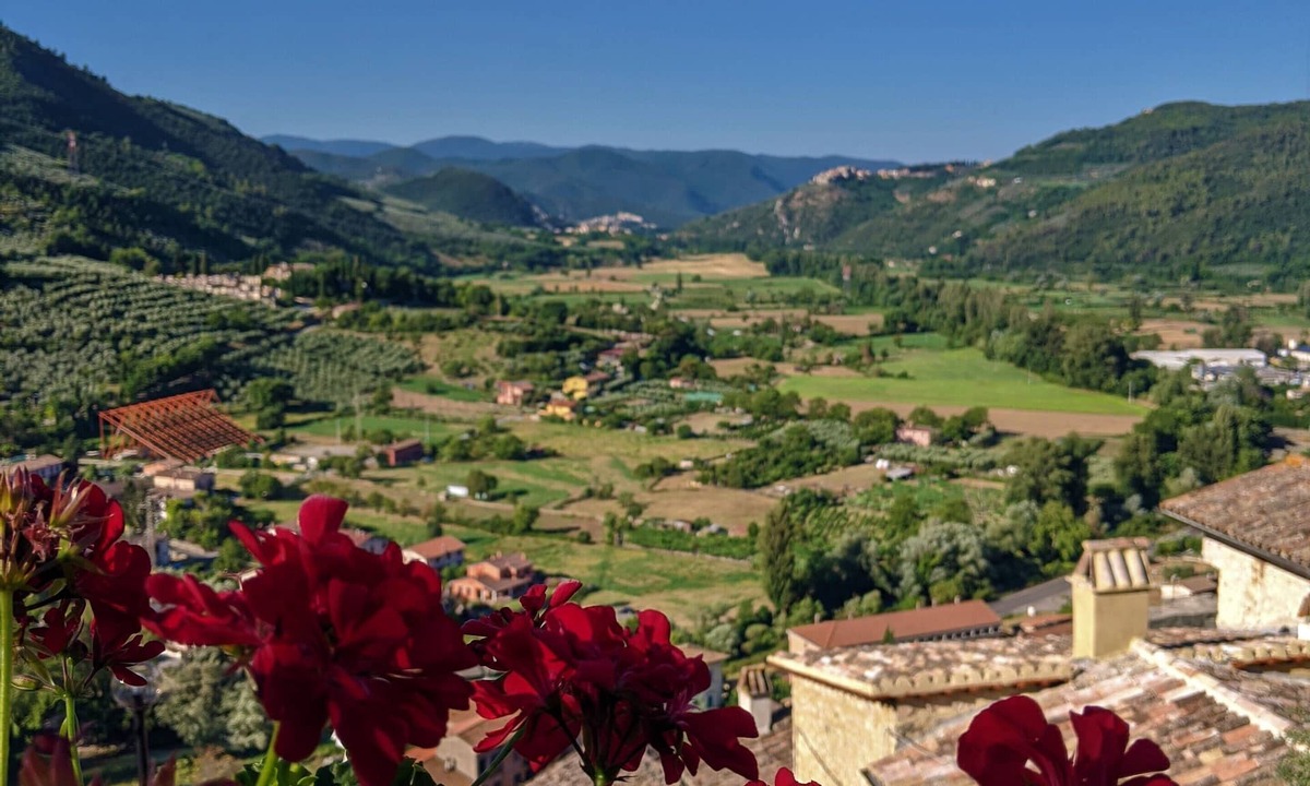 Precetto House | LE ROCCHE - Under the Castle, ZAFFIRO Apartment with SPA and Black River view