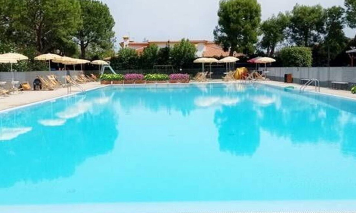 Porto Recanati Apartment | Lovely apartment for 4 people with WIFI, A/C, pool, TV, terrace and panoramic view