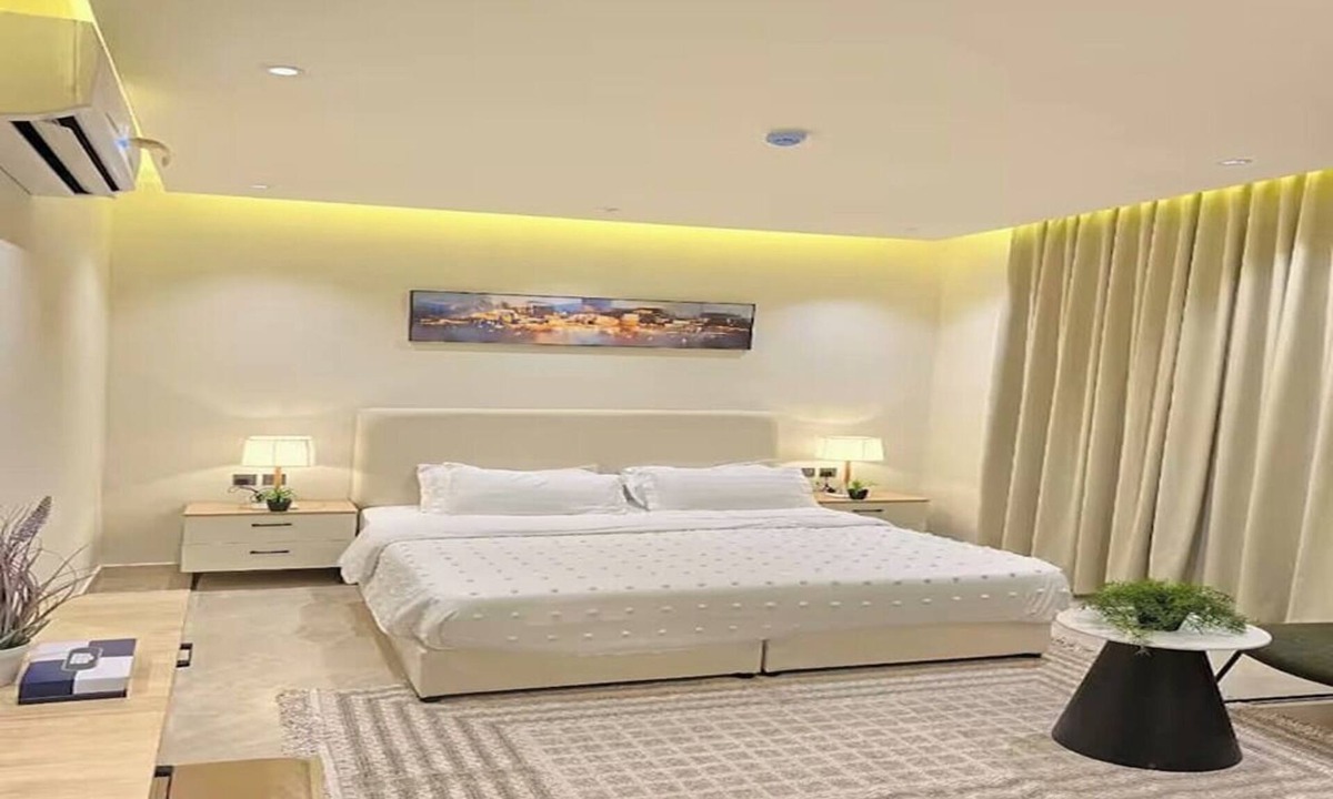 Riyadh Apartment | LP50.6 Premium 3-Bedroom Retreat Near Top Malls & KAFD