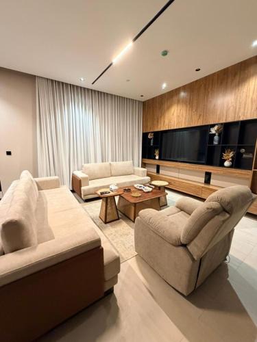 Riyadh Apartment | Luxury Apartment شقه الفخامه في المونسيه