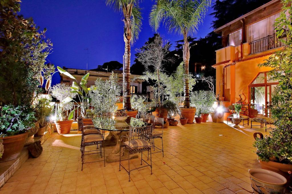 Gianicolense Apartment | Luxury Trastevere Terraces