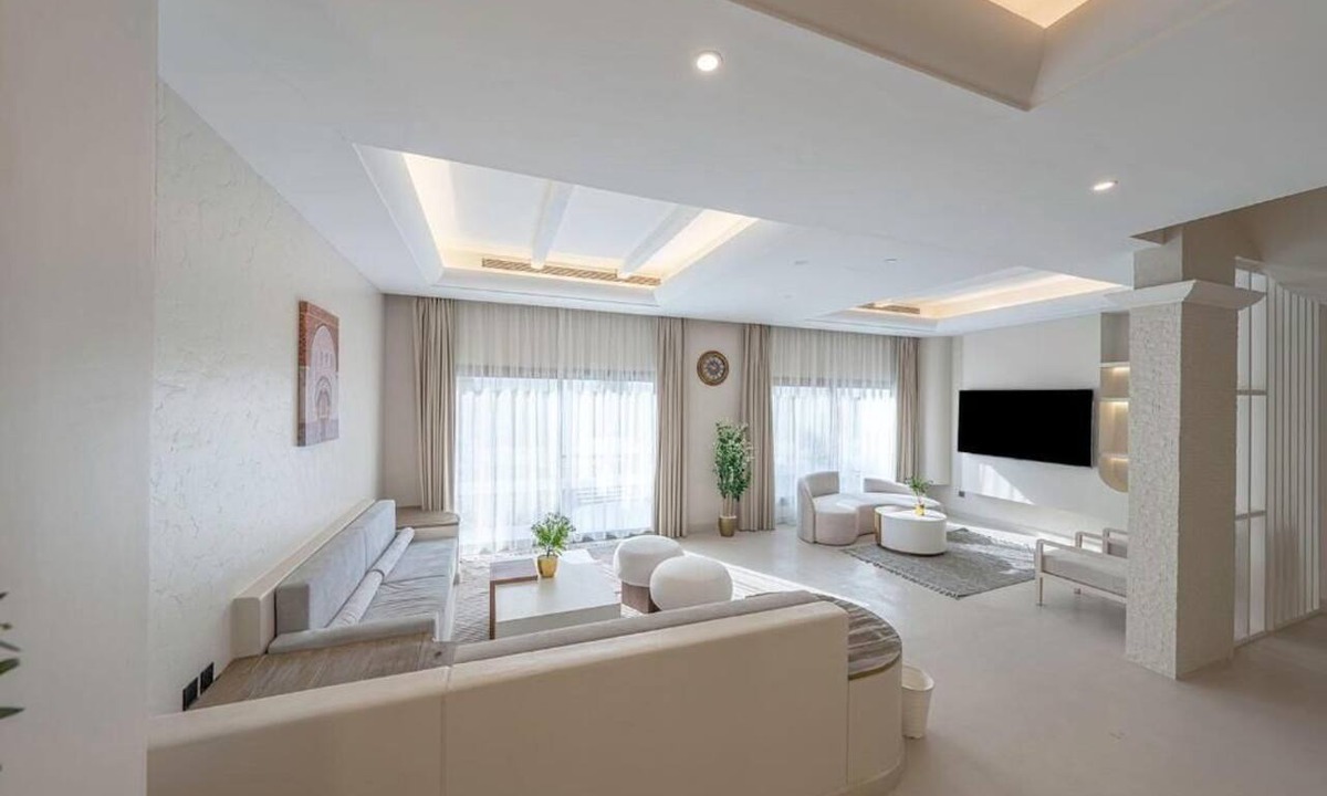 King Abdul Aziz Road Villa | Mabat Jasmin Greek Villa 4BR 583 Villa10