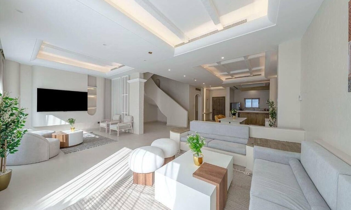 King Abdul Aziz Road Villa | Mabat Jasmin Greek Villa 4BR 583 Villa15