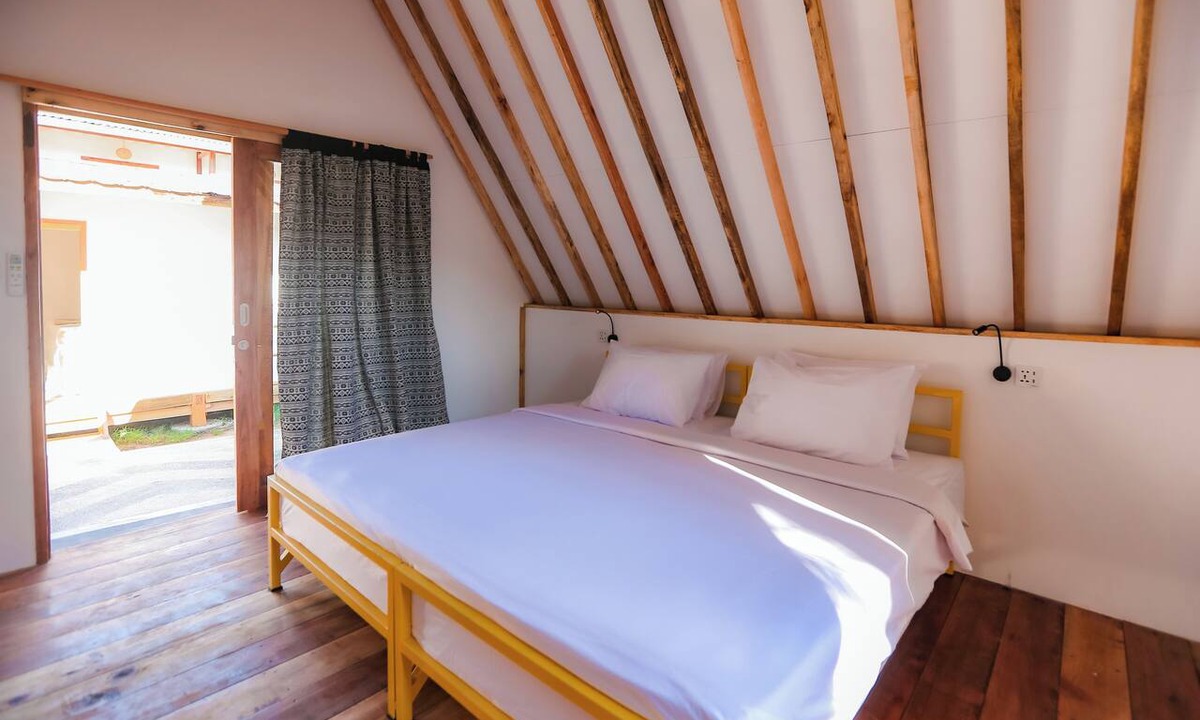 Kampot Hostel | Mad Monkey Kampot