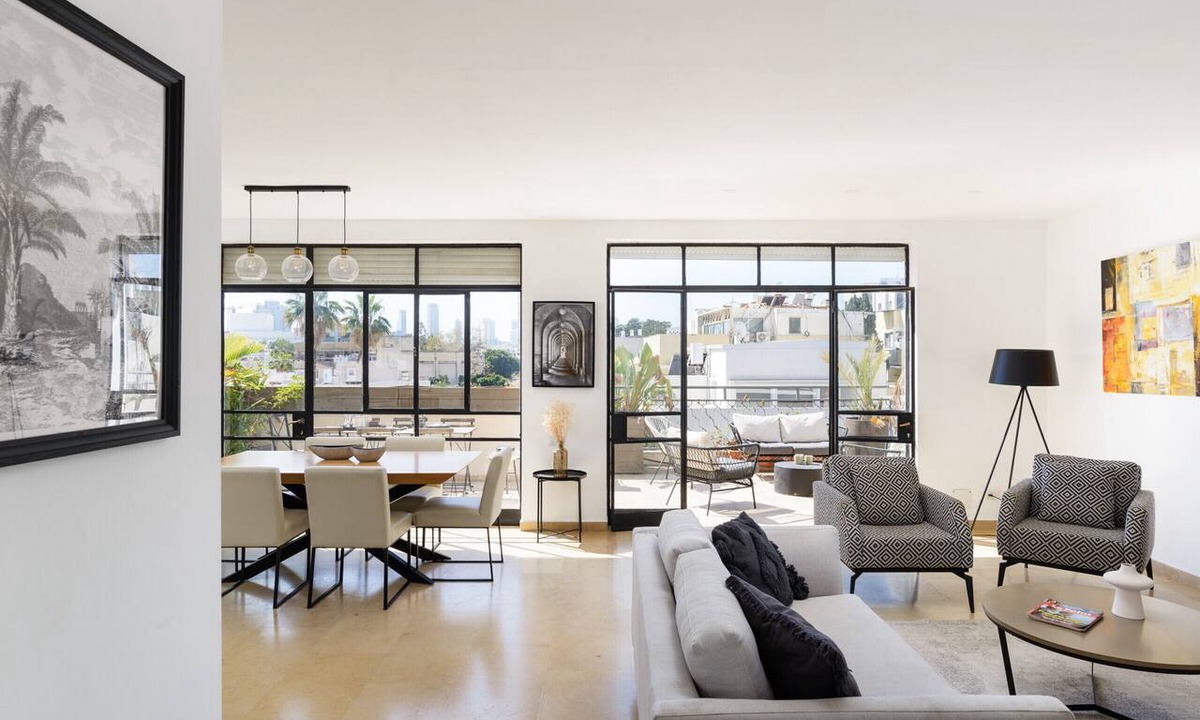 Tel Aviv Apartment | MAMAD Amazing Duplex Penthouse with 2 Terraces by FeelHome