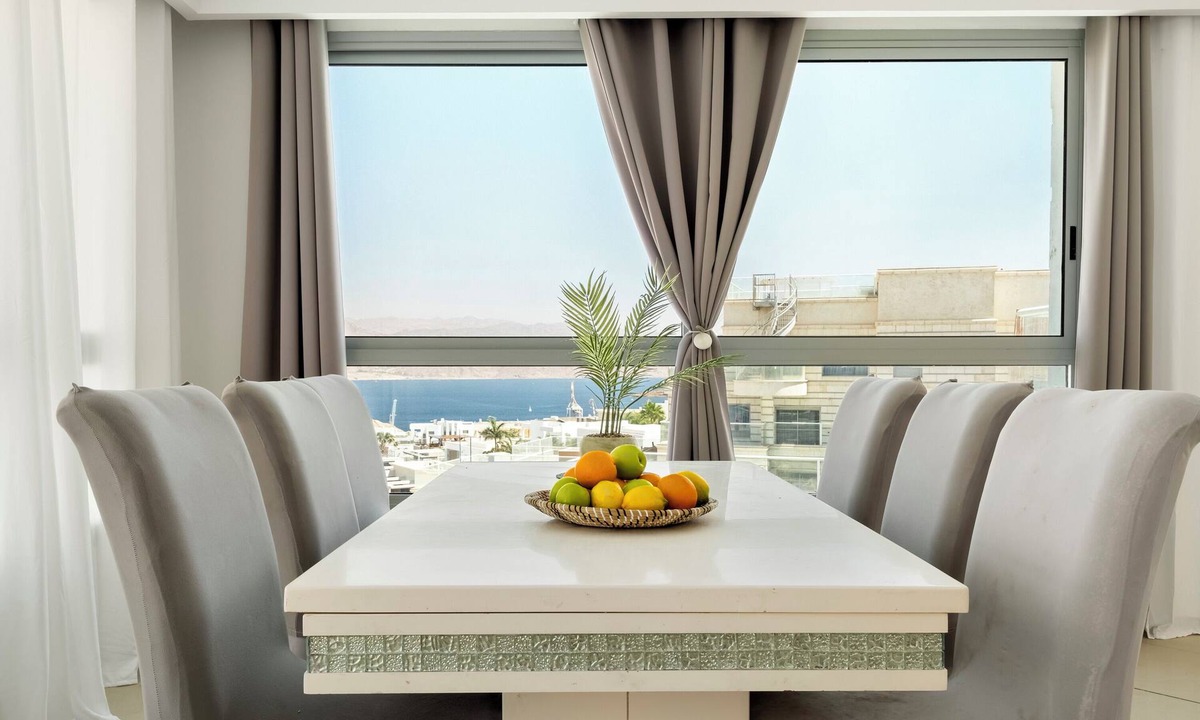 Eilat Apartment | MAMAD - Sea View Beach Penthouse by Sea N' Rent