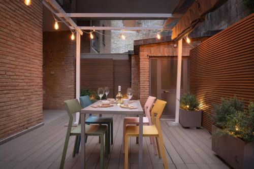 Old Town Apartment | MaRì Central Flat - Metro Pincetto - ItalyWeGo