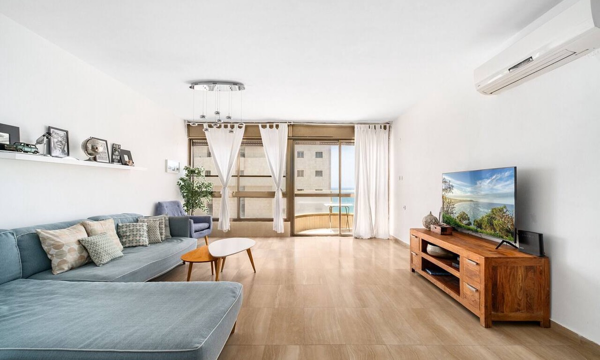 Netanya Apartment | MIKLAT Elegant Apt with Balcony & Sea View by FeelHome