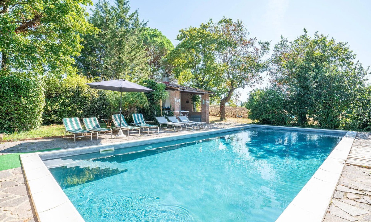 Le Piazze House | Nice home in Foiano with private swimming pool, can be inside or outside