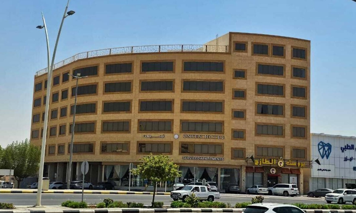 Unaizah Apartment | ONSEN HOTEL – UNAYZAHأونيسن