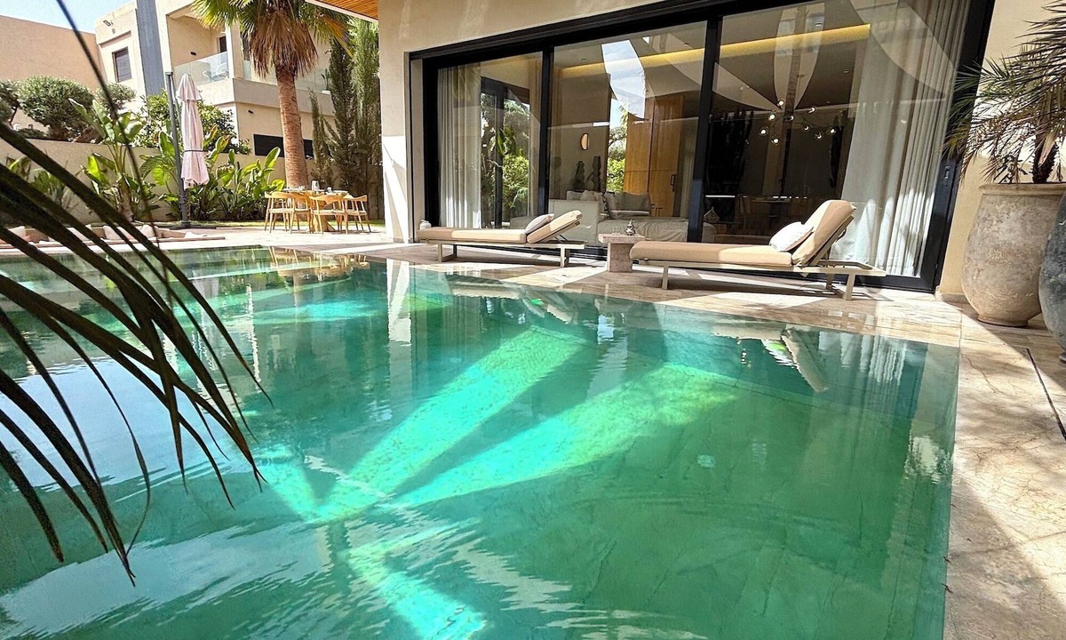 Tassoultante Villa | Palais Oyena