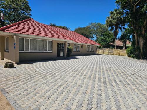 Eshowe House | Phozi Inn