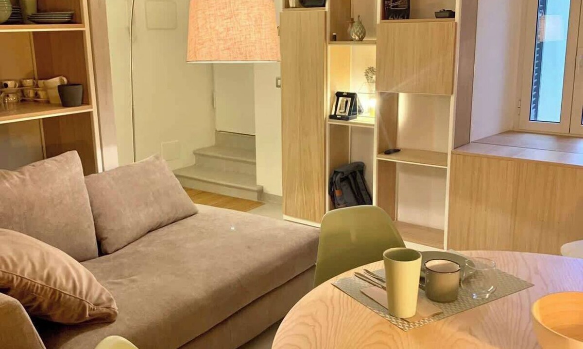 Quartiere XV Della Vittoria Apartment | Ponte Milvio Loft: Private Entrance & Garden