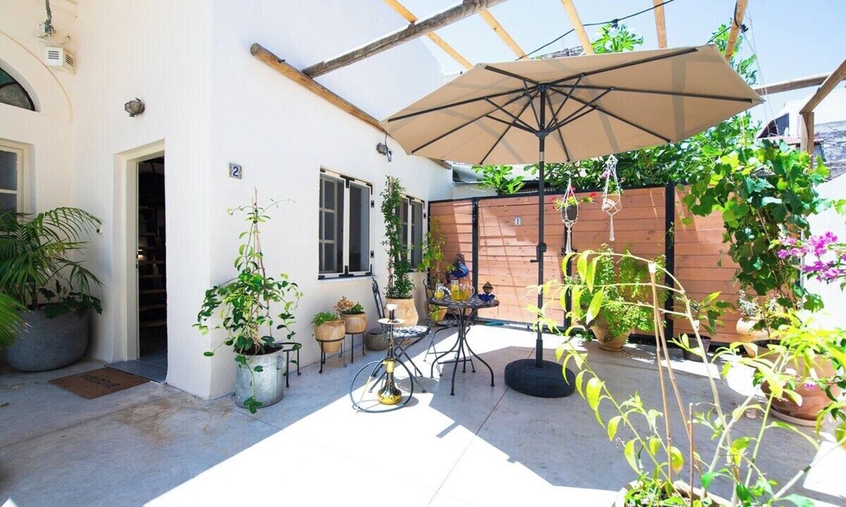Haifa Apartment | Port city haifa - Downtown Urban Oasis w Yard