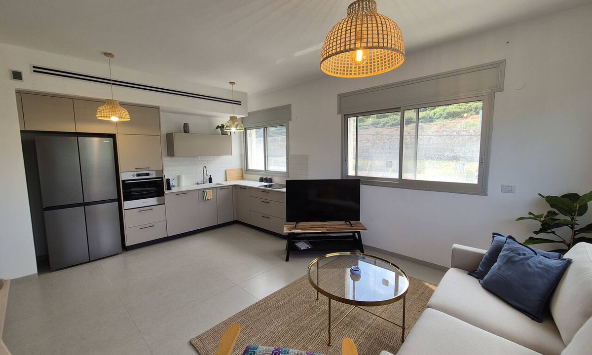 Haifa Apartment | Port city haifa - Sea front 1 bdrm apt w/mamad