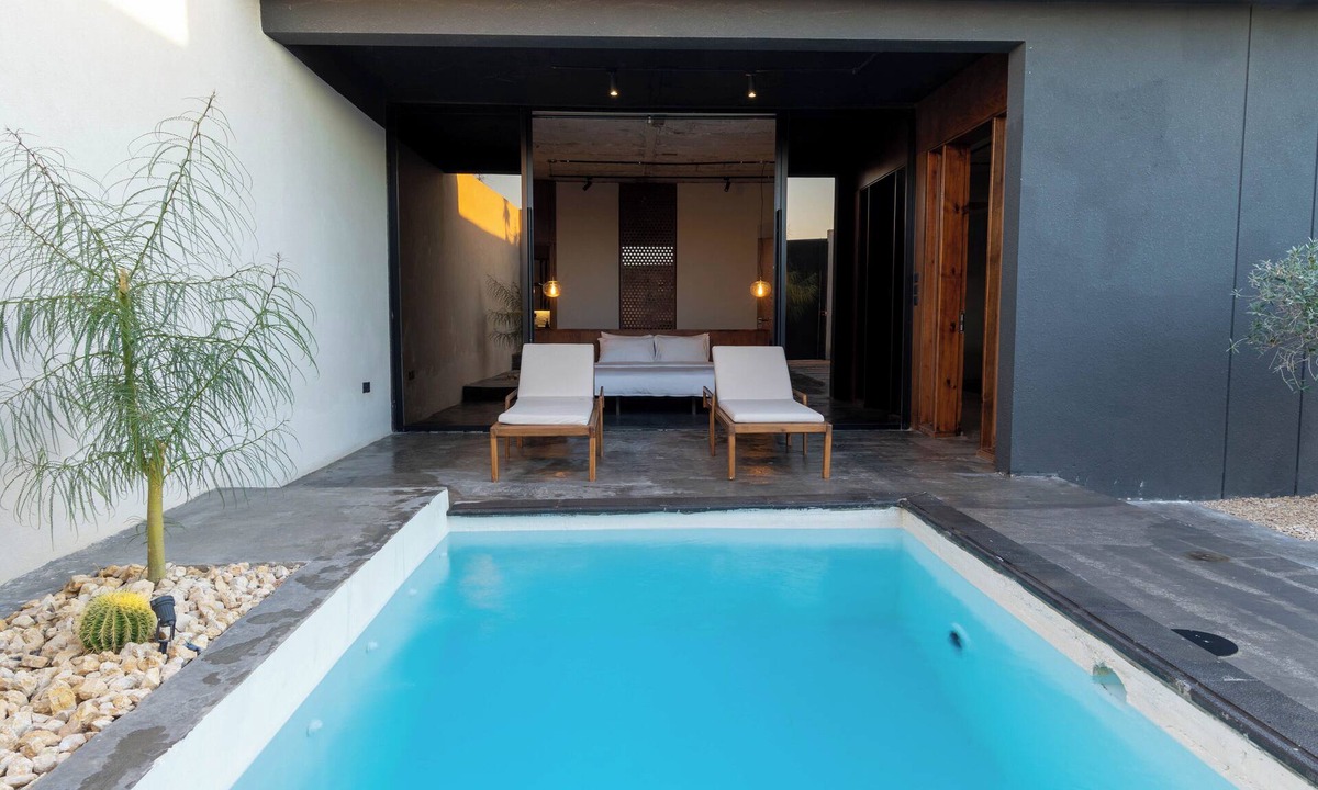 Riyadh Ski Chalet | Portal Chalets With Private Pool- Qirwan