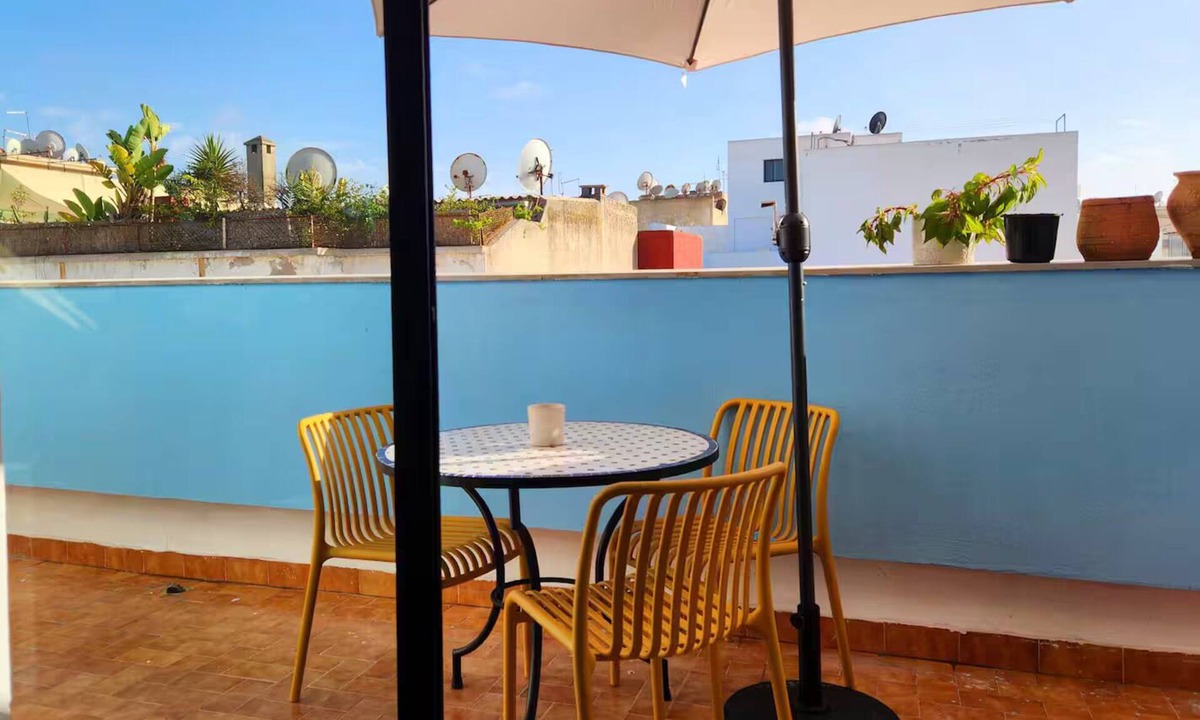 Casablanca City Center Apartment | Private and sunny apartment in Maarif