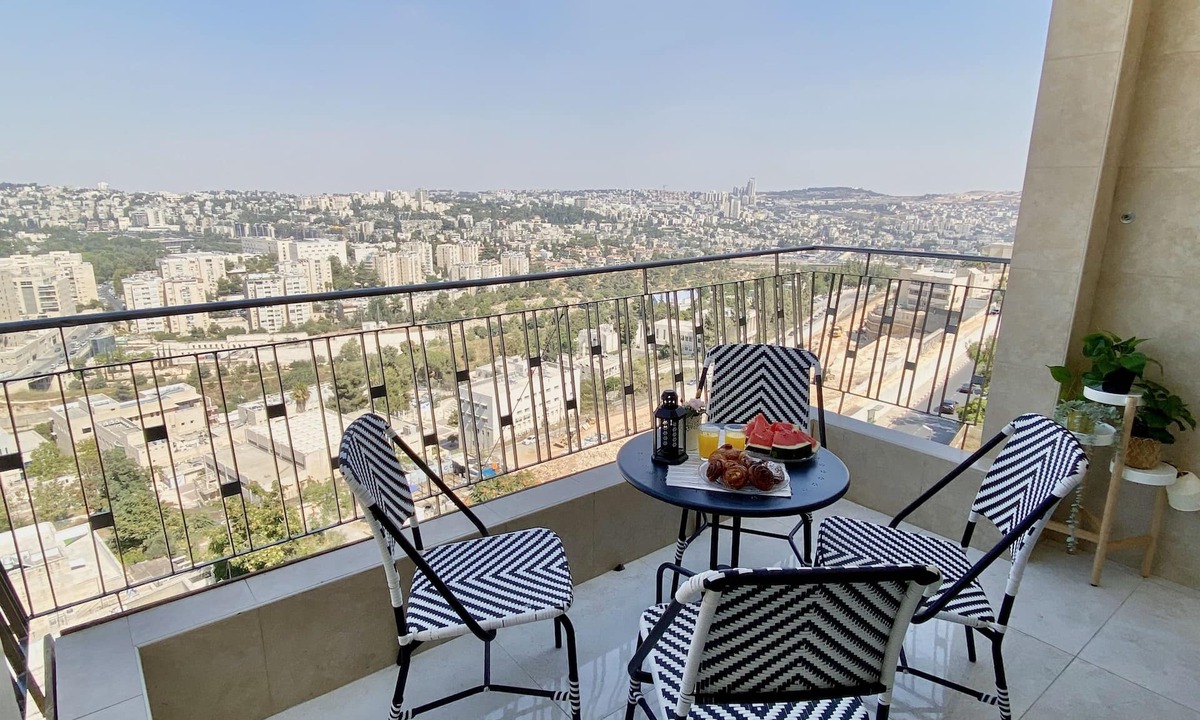 Jerusalem Apartment | Roomy 4BR Bayit VeGan sunny 180 view balcony Apt