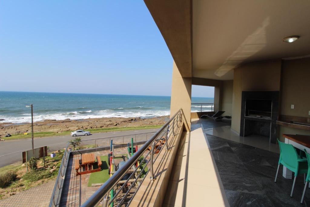 Margate Apartment | Saints View Resort Unit 14