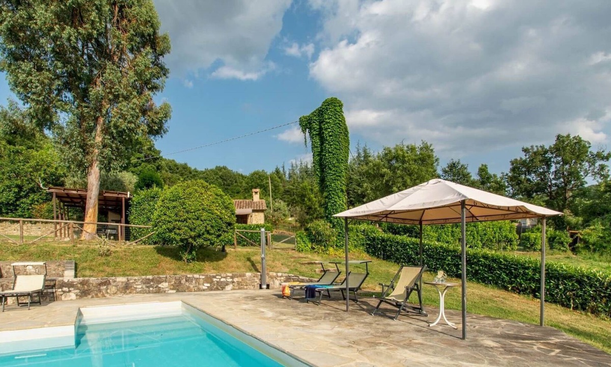 Lisciano Niccone House | San Martino private villa