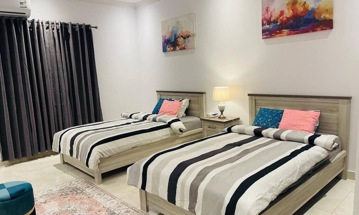 Medina Apartment | Shooting Star Apt 9 - Majid Al Nawabi and Quba