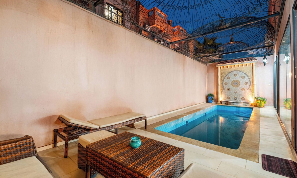 Daoudiate Villa | Spacious 5-bedroom villa in charming Marrakech with WiFi, AC, Private Pool