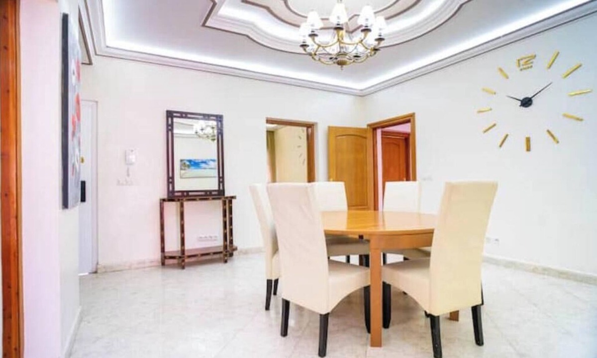 Bni Makada House | Spacious Family Retreat with Private Garden – Comfort in a Central Location