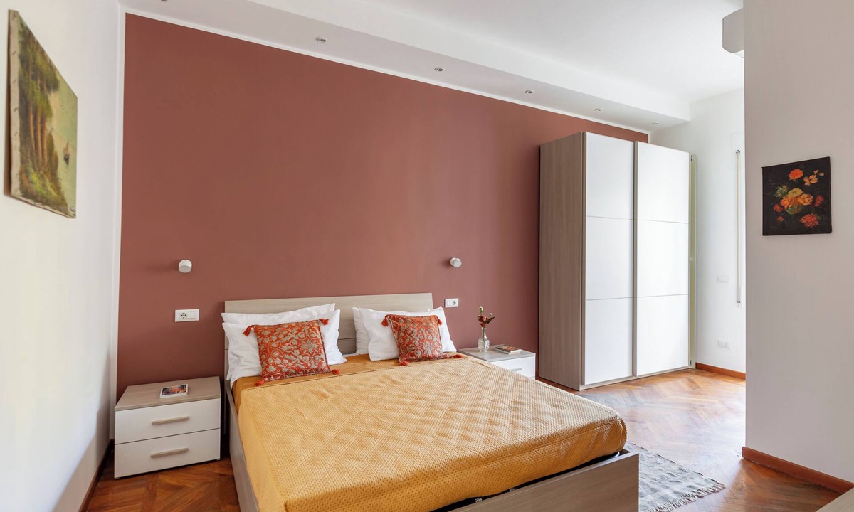 Gianicolense Apartment | Spacious New 3BR/3BA Apt in Trastevere with Balcony, A/C, Fast WiFi & Netflix