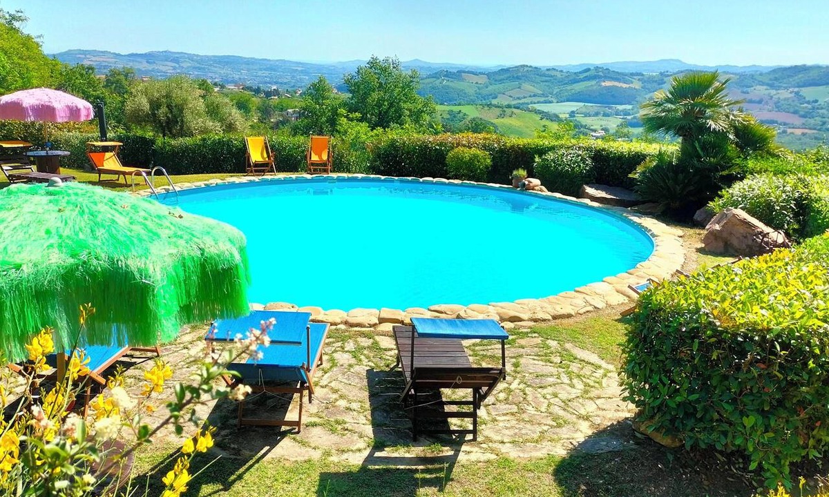 Penna San Giovanni Apartment | Stone Casale Apartment with Pool & Terrace: Sibillini to Sea View