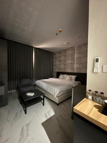 Tabuk Apartment | Studio VacationH 205