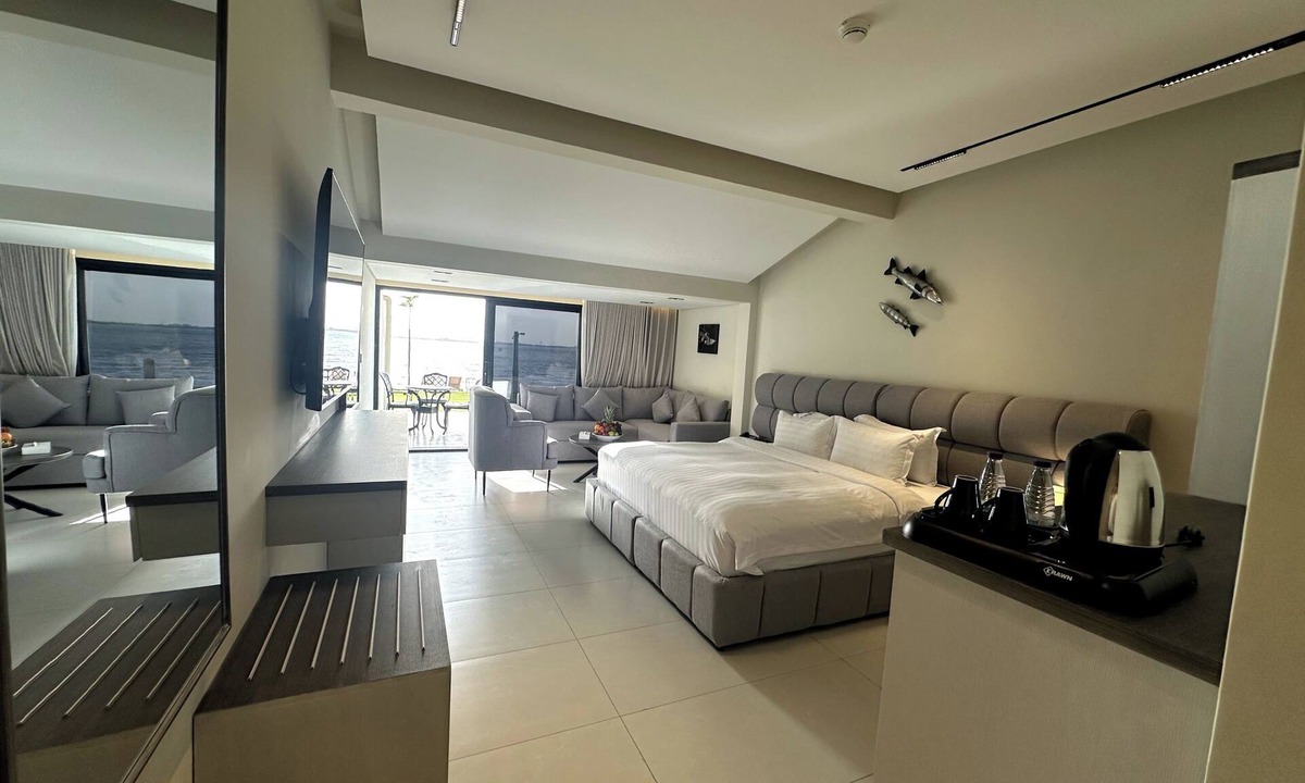Al Khobar Resort | Sunset Beach Resort for Entertainment