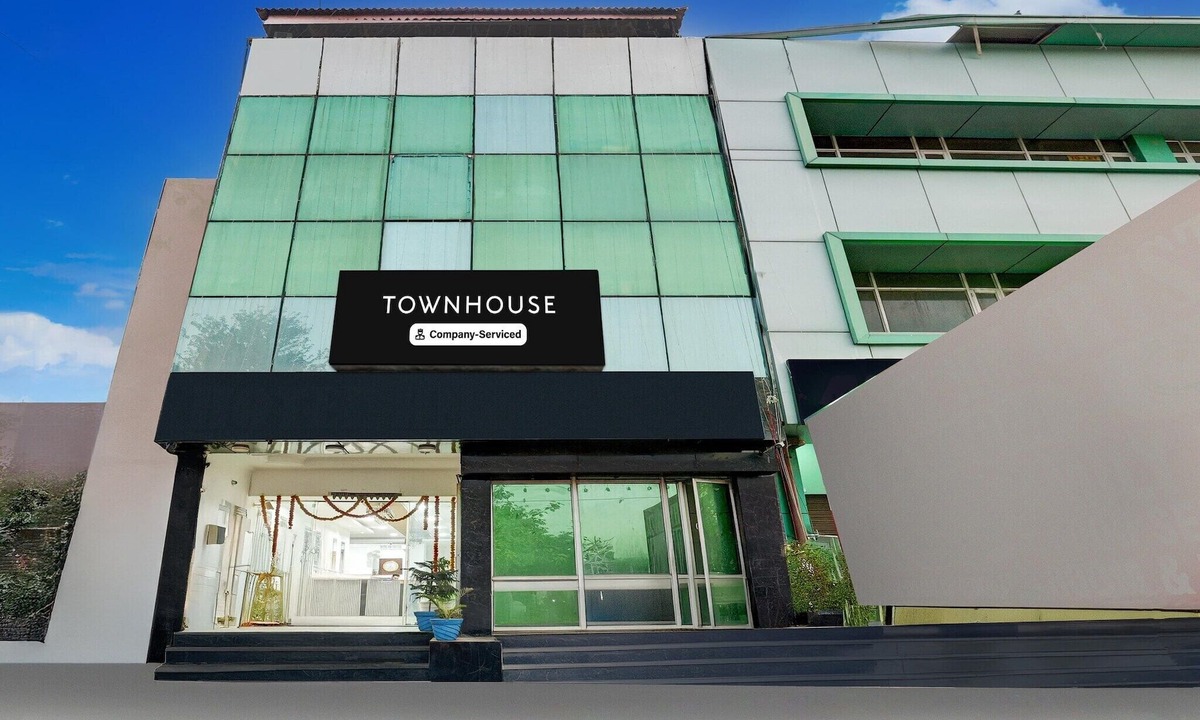 Mohali House | Super Townhouse Formerl Hotel Hm Crystal