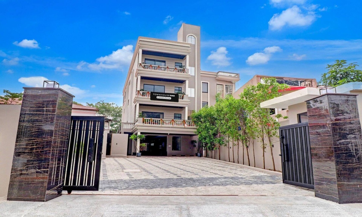 Bullawala House | Super Townhouse Oak FRI Dehradun
