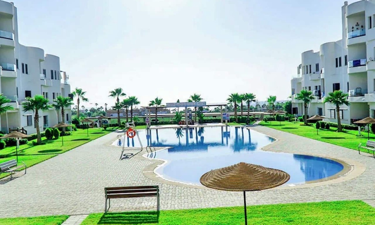 Marina Smir Apartment | Superb Colina Smir apartment, swimming pool view in front of magnificent Kabila Beach