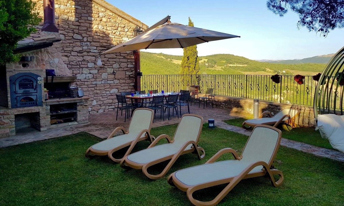 Spello House | Terrace of Collepino | Panoramic Holiday Home in Umbria