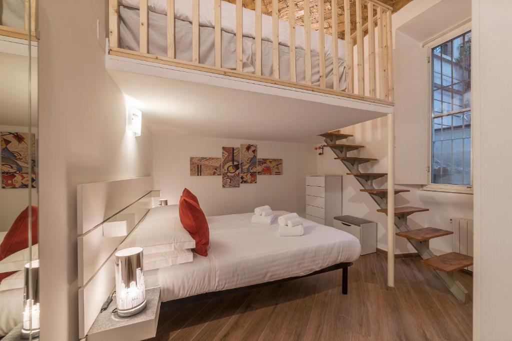 Testaccio Apartment | Testaccio Cozy Apartment with Terrace