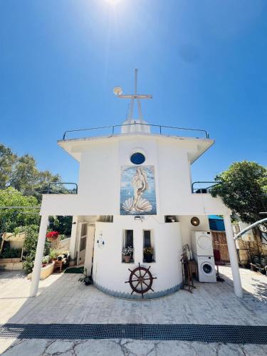 Zikhron Ya'aqov House | the boat house