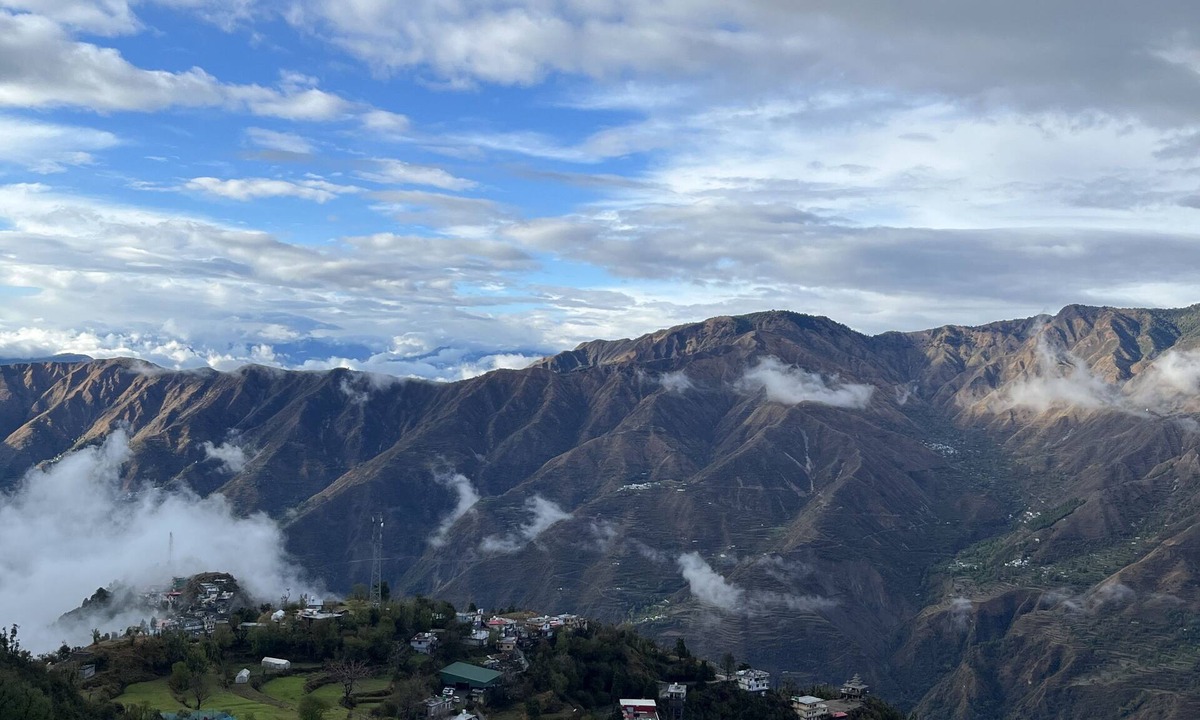 Mussoorie House | The Brigadiers Cottage , Mussoorie. A boutique pet friendly farm & Homestay