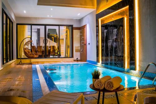 Riyadh Resort | The Land Resort
