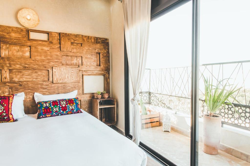 Tamraght Hotel | The Yogi Surfer