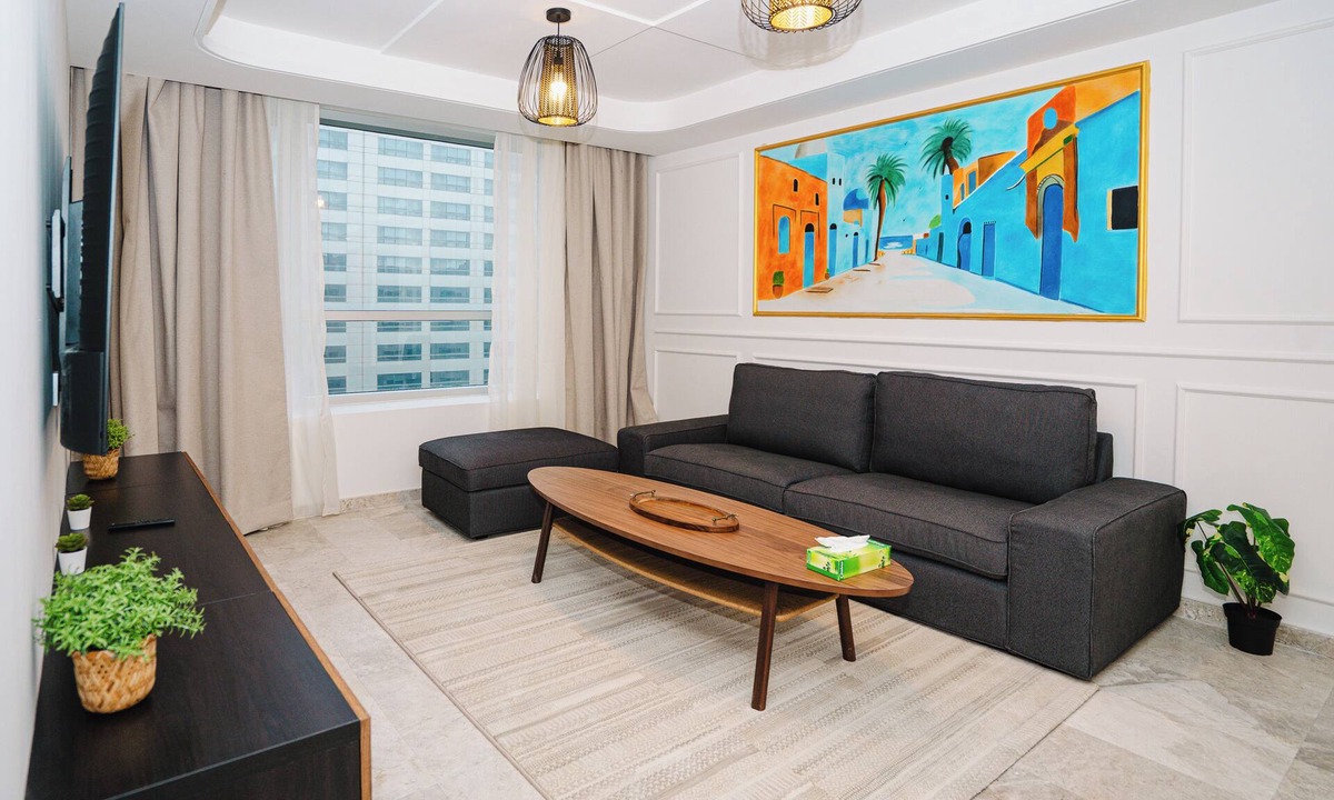 Branes Apartment | Top-floor 2-bedroom apartment, stunning beach views, just a 3-minute walk to the beach, train, mall.