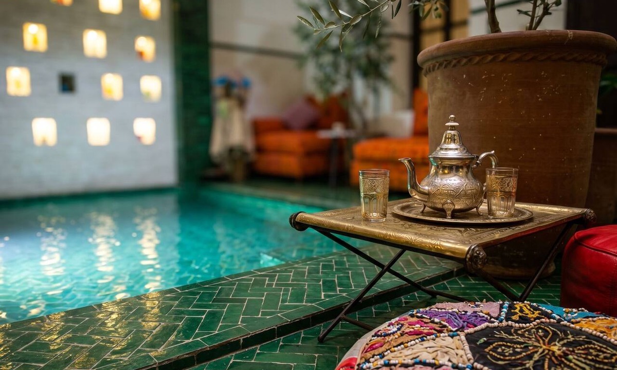 Medina Bed & Breakfast | Traditional Moroccan RIAD with Modern Comfort