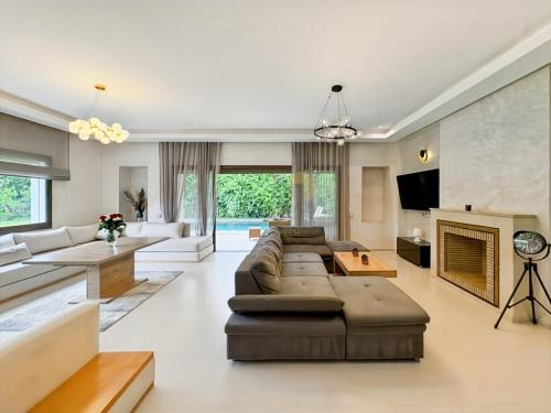 Tassoultante Villa | Villa avec piscine au prestigieux Noria Golf