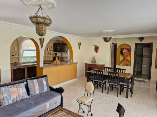 Arbaa Sahel Villa | Villa bord de mer, piscine, fibre internet, Sidi Boulfdail, Mirleft