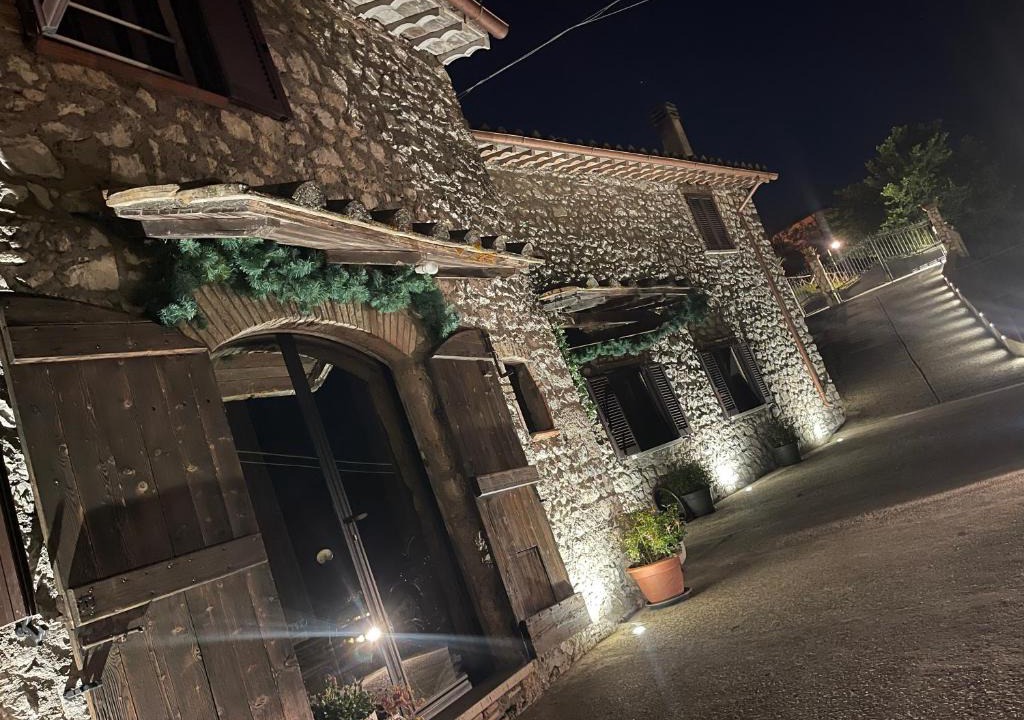 Precetto House | VILLA CHIARA - Relax con Vista sulla Cascata delle Marmore