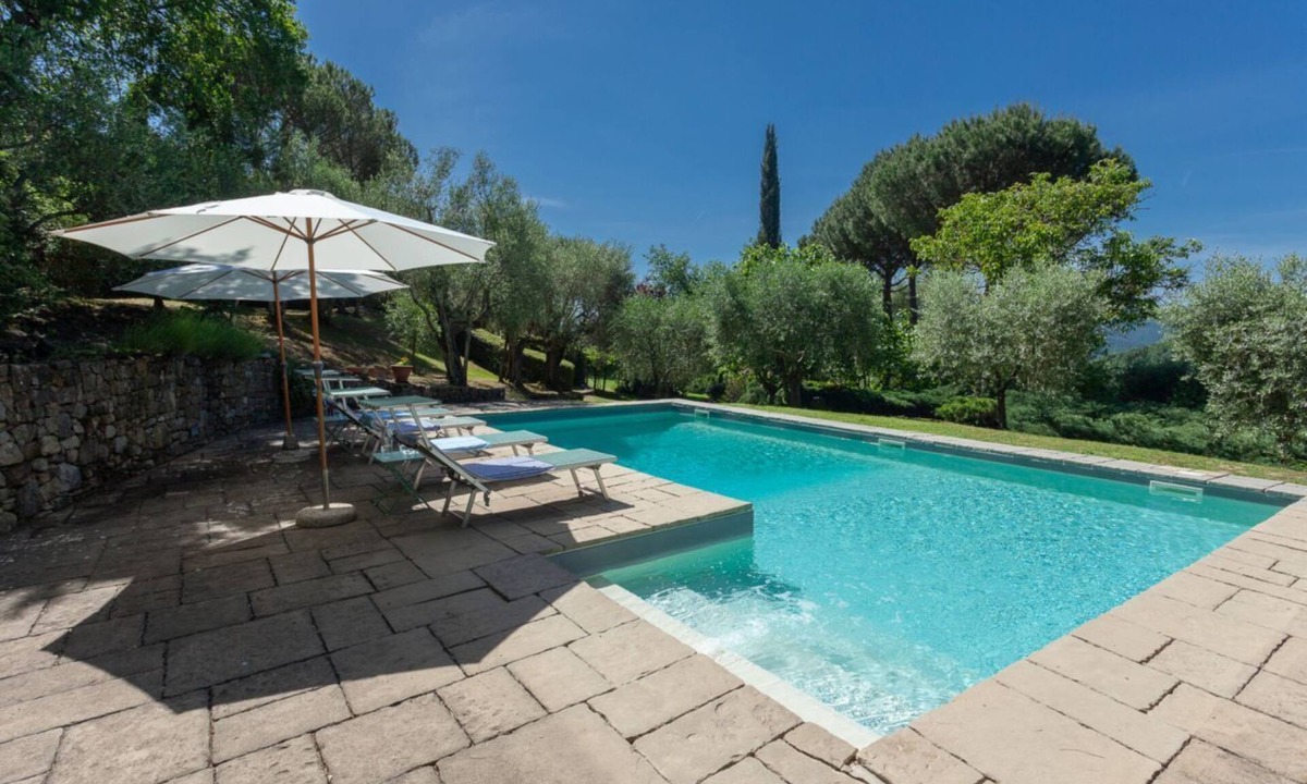 Bivio Lugnano Villa | Villa Corvino by MMega